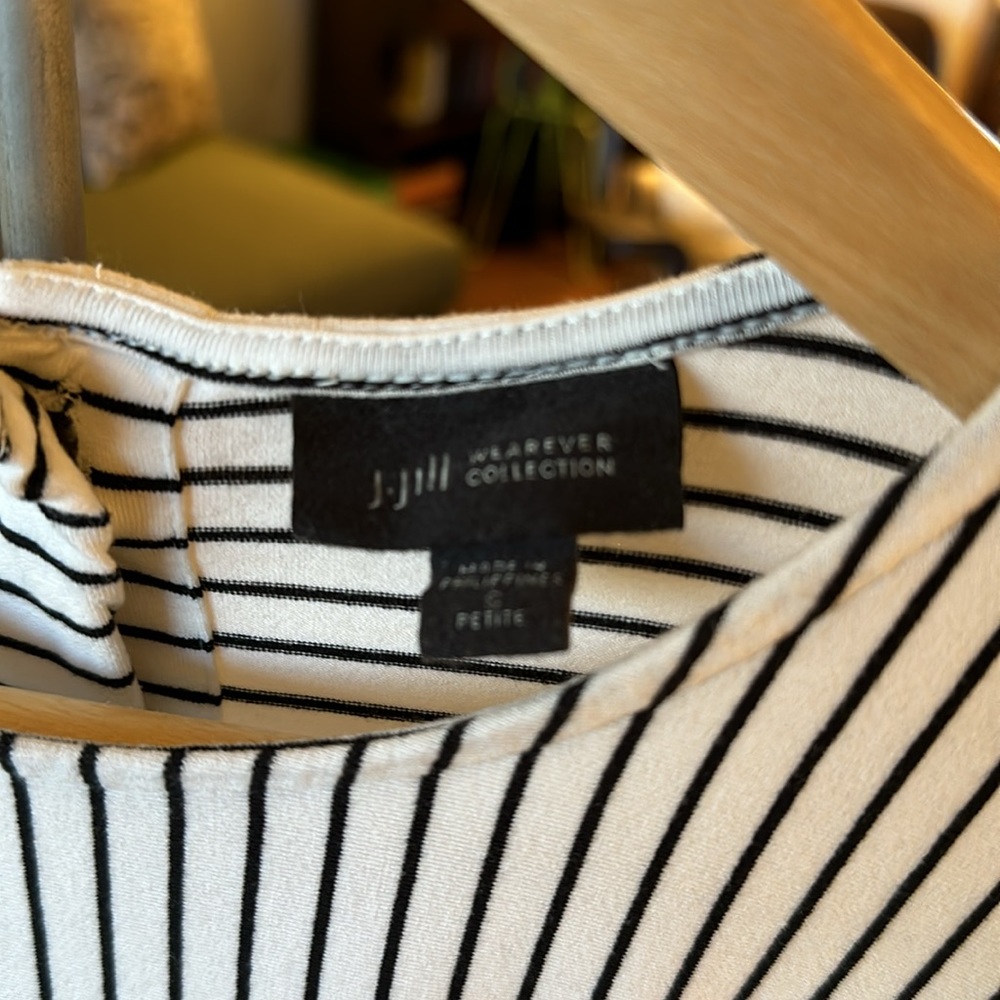 Button Back Top - image 2